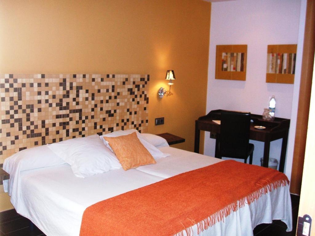 Hotel Castillo 2*